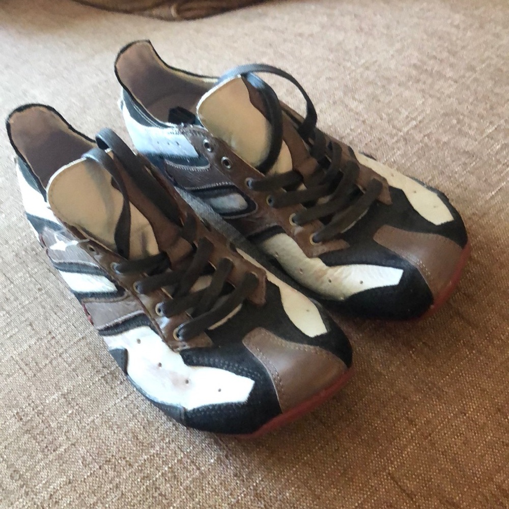 Brand New Diesel unisex leather shoes